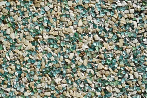 Mezcla de fragmentos claros y verdes